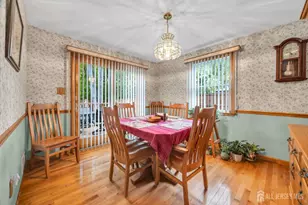 19 Shetland Rd, East Brunswick Township, NJ 08816 - Photo 21