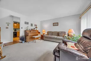 19 Shetland Rd, East Brunswick Township, NJ 08816 - Photo 11