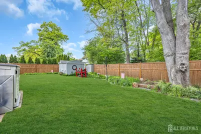 19 Shetland Road, East Brunswick Township, NJ 08816 - Photo 37