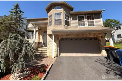125 Wainwright Drive, Matawan, NJ 07747 - Photo 1