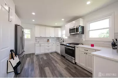 24 Old Stage Road, East Brunswick Township, NJ 08816 - Photo 9