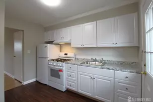 250 Penn Ave, Edison, NJ 08817 - Photo 5