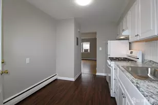 250 Penn Ave, Edison, NJ 08817 - Photo 7