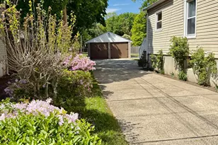 46 Warrenville Rd, Middlesex, NJ 08846 - Photo 3