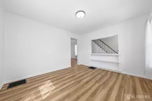 46 Warrenville Rd, Middlesex, NJ 08846 - Photo 13