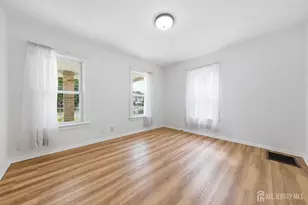 46 Warrenville Rd, Middlesex, NJ 08846 - Photo 11
