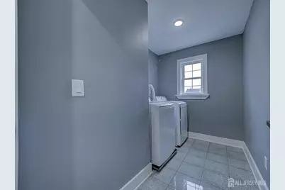8 Travers Avenue, Edison, NJ 08817 - Photo 15