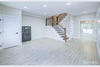 8 Travers Avenue, Edison, NJ 08817 - Photo 7