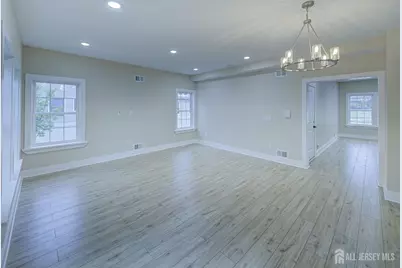 8 Travers Avenue, Edison, NJ 08817 - Photo 3