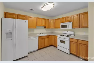 224 Pinelli Drive, Piscataway Township, NJ 08854 - Photo 15