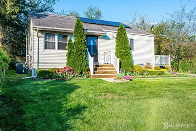 174 Runyon Avenue, Franklin Township, NJ 08873 - Photo 3