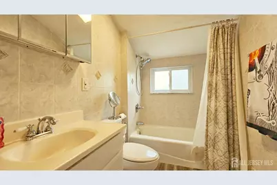 256 South 8th Avenue, Highland Park, NJ 08904 - Photo 17