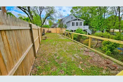 256 South 8th Avenue, Highland Park, NJ 08904 - Photo 37