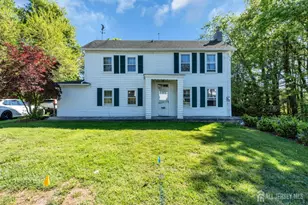 124 Higgins Rd, Old Bridge Township, NJ 07747 - Photo 3