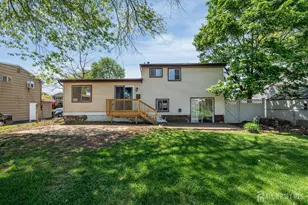 78 Woodview Dr, Old Bridge Township, NJ 08857 - Photo 25