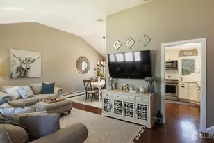 47 Miliken Rd, Colonia, NJ 07067 - Photo 7