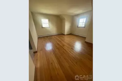 1160 Roosevelt Avenue, Carteret, NJ 07008 - Photo 5