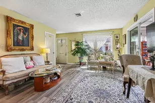 157 Pelham Ln, Monroe Township, NJ 08831 - Photo 3
