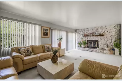 1401 North Oaks Boulevard, North Brunswick Township, NJ 08902 - Photo 9