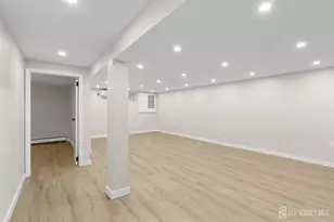 170 Montgomery St, Piscataway Township, NJ 08854 - Photo 19