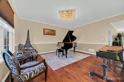 18 Gloria Lane, Monroe Township, NJ 08831 - Photo 11