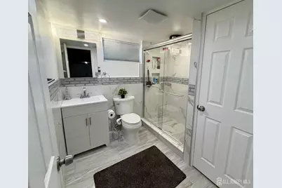 125 Hermann Street, Carteret, NJ 07008 - Photo 31
