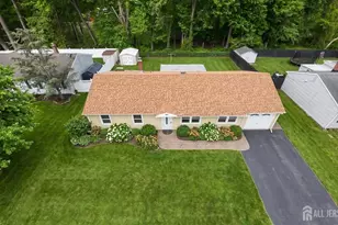 10 Brook Hollow Rd, Piscataway Township, NJ 08854 - Photo 5