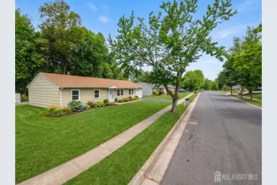 10 Brook Hollow Road, Piscataway Township, NJ 08854 - Photo 3