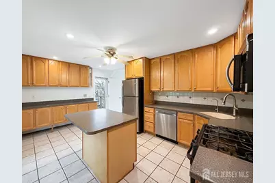 10 Brook Hollow Road, Piscataway Township, NJ 08854 - Photo 17