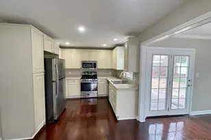 205 Willow Dr, Neptune Township, NJ 07753 - Photo 5