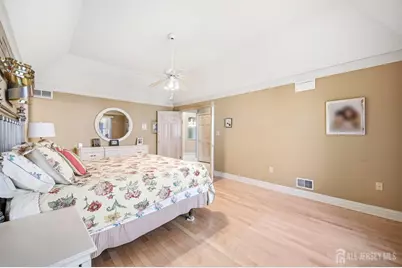 36 Wintons Way, Monroe Township, NJ 08831 - Photo 25
