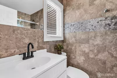 112 N Broadway #G, South Amboy, NJ 08879 - Photo 43