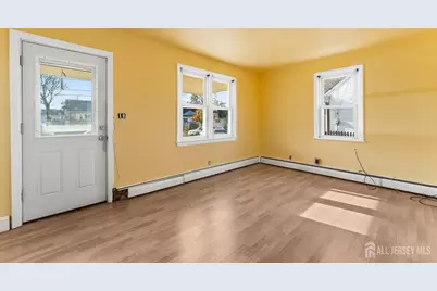 299 Howard Street, New Brunswick, NJ 08901 - Photo 3