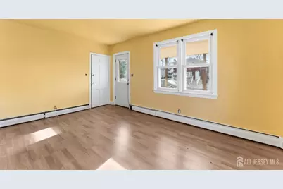 299 Howard Street, New Brunswick, NJ 08901 - Photo 5