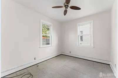 299 Howard Street, New Brunswick, NJ 08901 - Photo 13