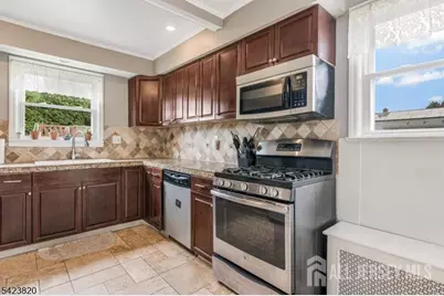 110 Parker Street, Middlesex, NJ 08846 - Photo 11