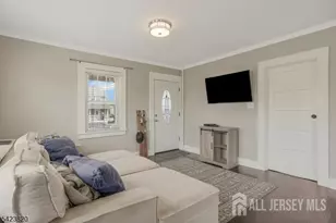 110 Parker St, Middlesex, NJ 08846 - Photo 9