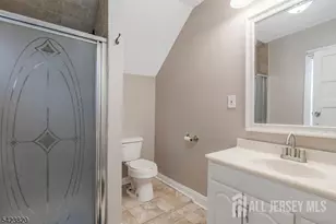 110 Parker St, Middlesex, NJ 08846 - Photo 15