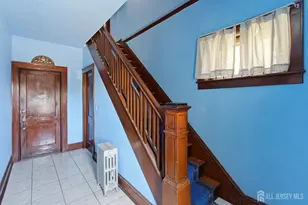 10 Garfield St, Linden, NJ 07036 - Photo 3