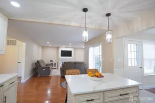 65 Yorkshire Dr, Monroe Township, NJ 08831 - Photo 27