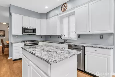 6 York Court, Monroe Township, NJ 08831 - Photo 11