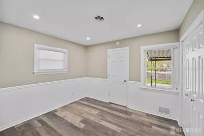 [Address not provided], Middlesex, NJ 08846 - Photo 11