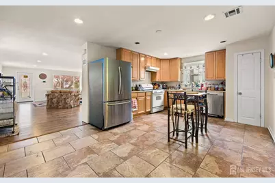 74 Wildwood Avenue, Edison, NJ 08837 - Photo 5