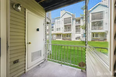 911 Edpas Road, New Brunswick, NJ 08901 - Photo 15