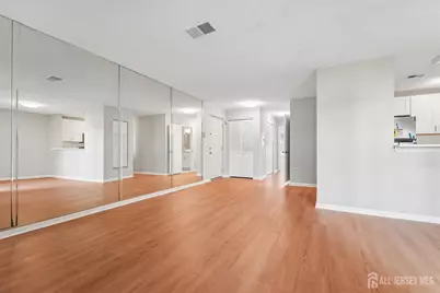 911 Edpas Road, New Brunswick, NJ 08901 - Photo 21