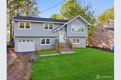 684 West Avenue, Sewaren, NJ 07077 - Photo 3