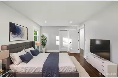 684 West Avenue, Sewaren, NJ 07077 - Photo 23