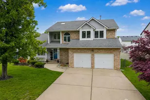 36 Lynn Ct, North Brunswick Township, NJ 08902 - Photo 1