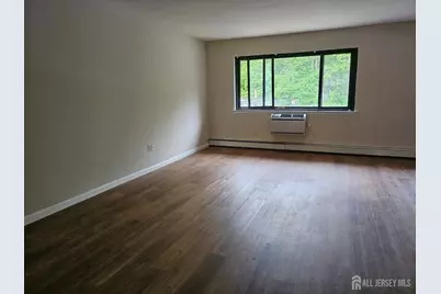 401 22 Highway #B 41G, North Plainfield, NJ 07060 - Photo 3