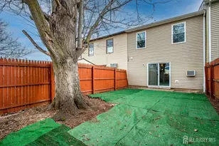 112 Redbud Rd, Piscataway Township, NJ 08854 - Photo 23